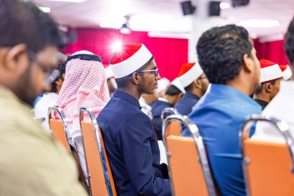 ޒުވާން ޚަޠީބުންގެ ޤައުމީ މަހާސިންތާގައި ބައިވެރިވުމުގެ ފުރުސަތު ހުޅުވާލައިފި