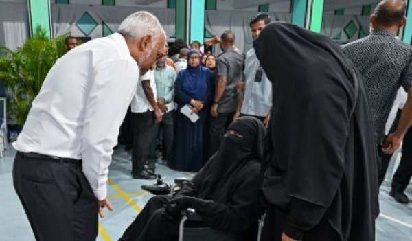 ރައީސްއާ ބައްދަލުކުރެއްވުމުގެ ފުރުސަތު 8 ދާއިރާއަކަށް ހުޅުވާލައިފި
